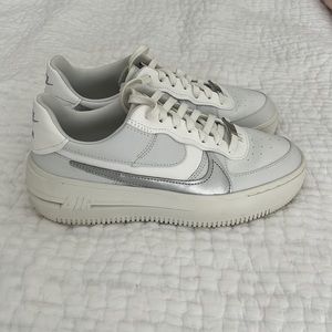 Womens Nike Air Force One Platform 7.5